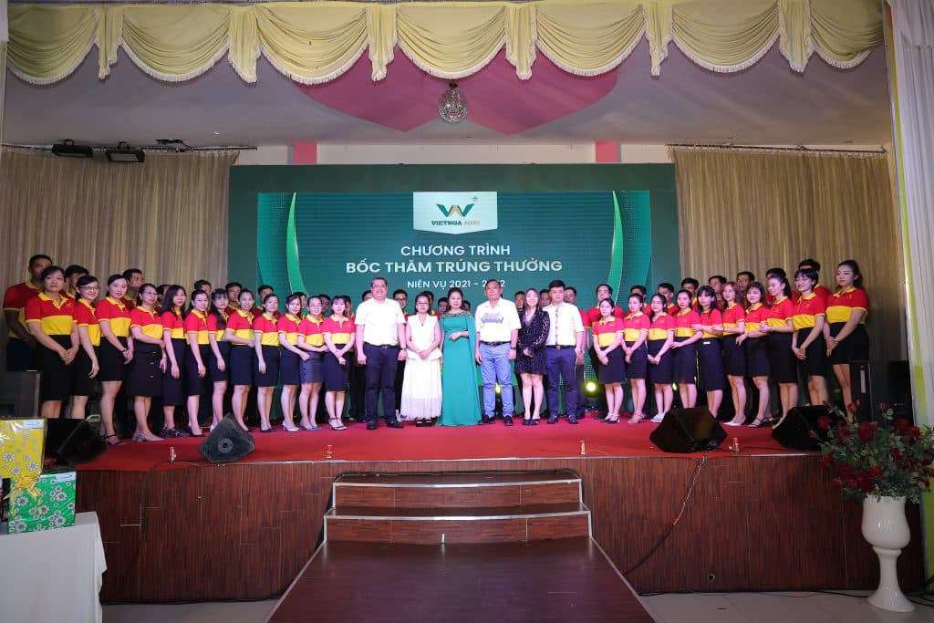 Viet Nga Agri Organizes the Biggest Lucky Draw Program of the Year