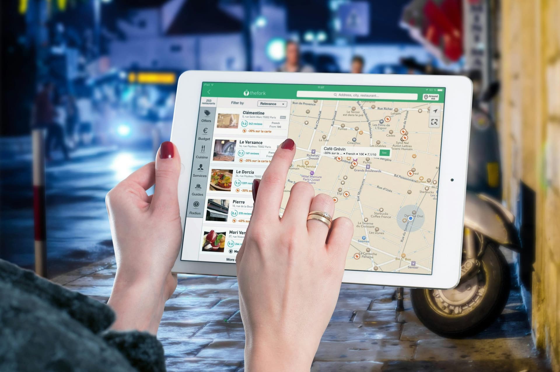 1. Choosing the Right Location for a Fertilizer Dealership