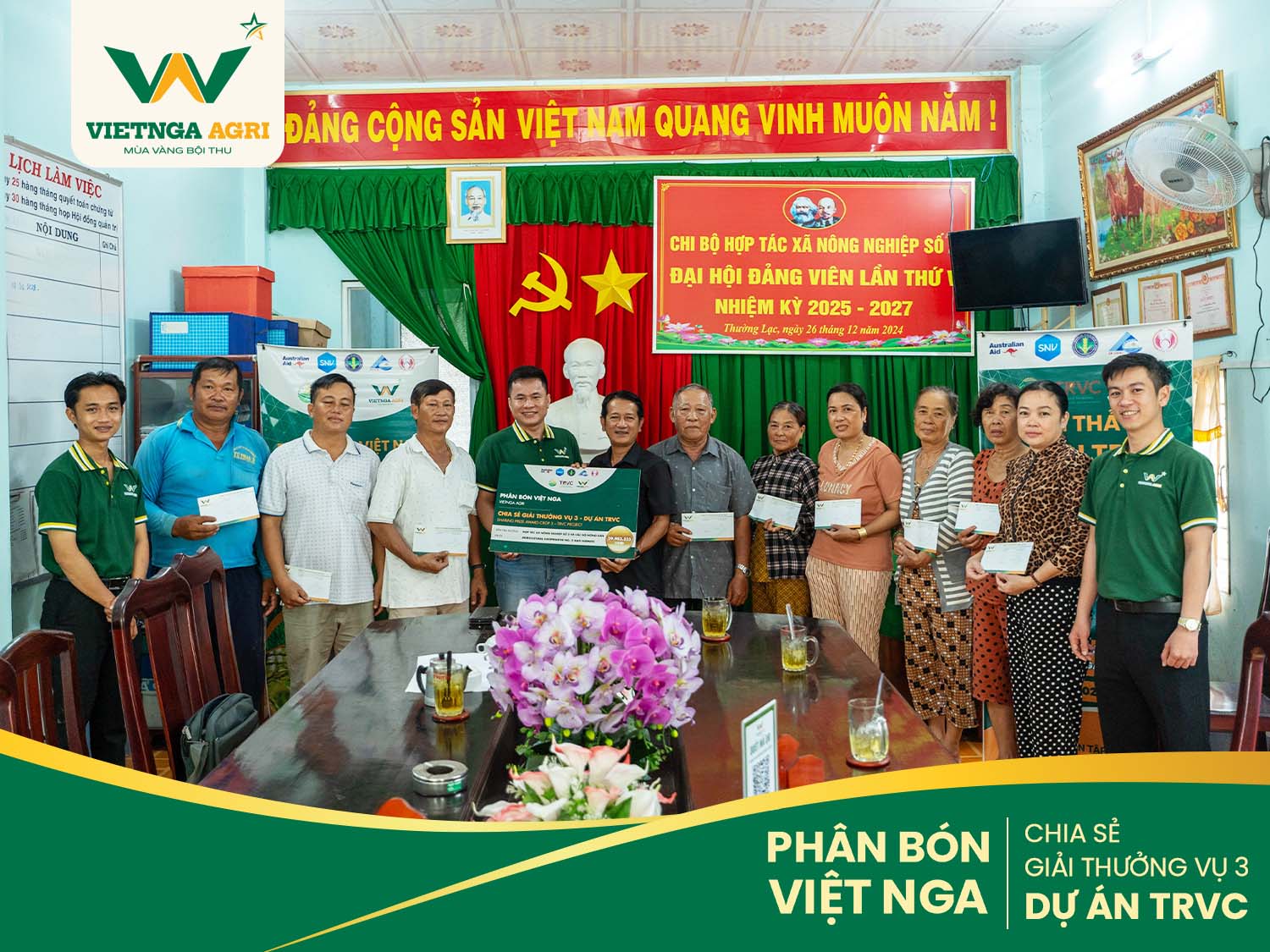 Viet Nga Fertilizer រៀបចំការចែករង្វាន់គម្រោង TRVC រដូវក្តៅ-សរទរដូវ 2025 ជូនសហករណ៍កសិកម្មលេខ 2 ថឿងឡាក់