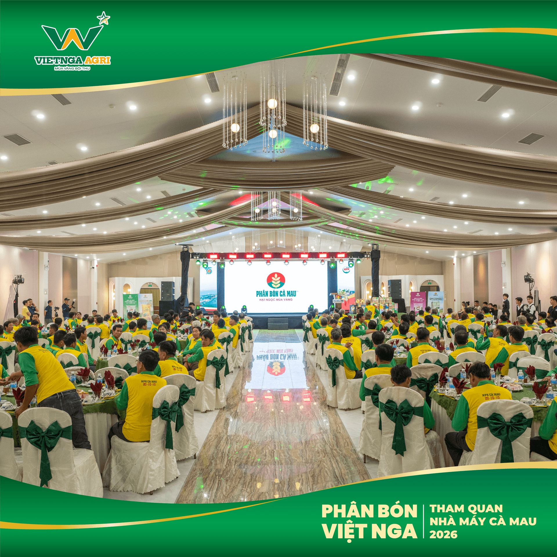 Hội trường đêm Gala giao lưu chương trình Gặt hái mùa vàng 2026 của Phân Bón Cà Mau