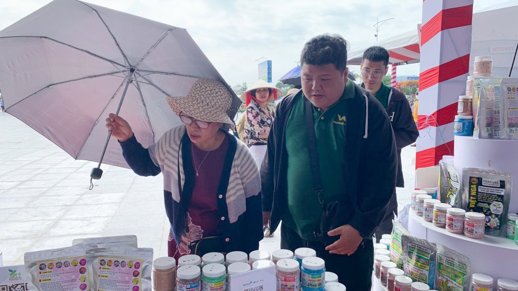 vietnga.vn le hoi hoa kieng 2.jp