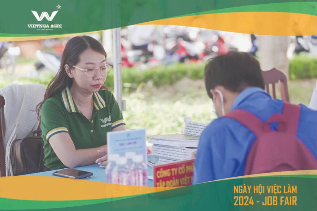 ngay hoi viec lam 2