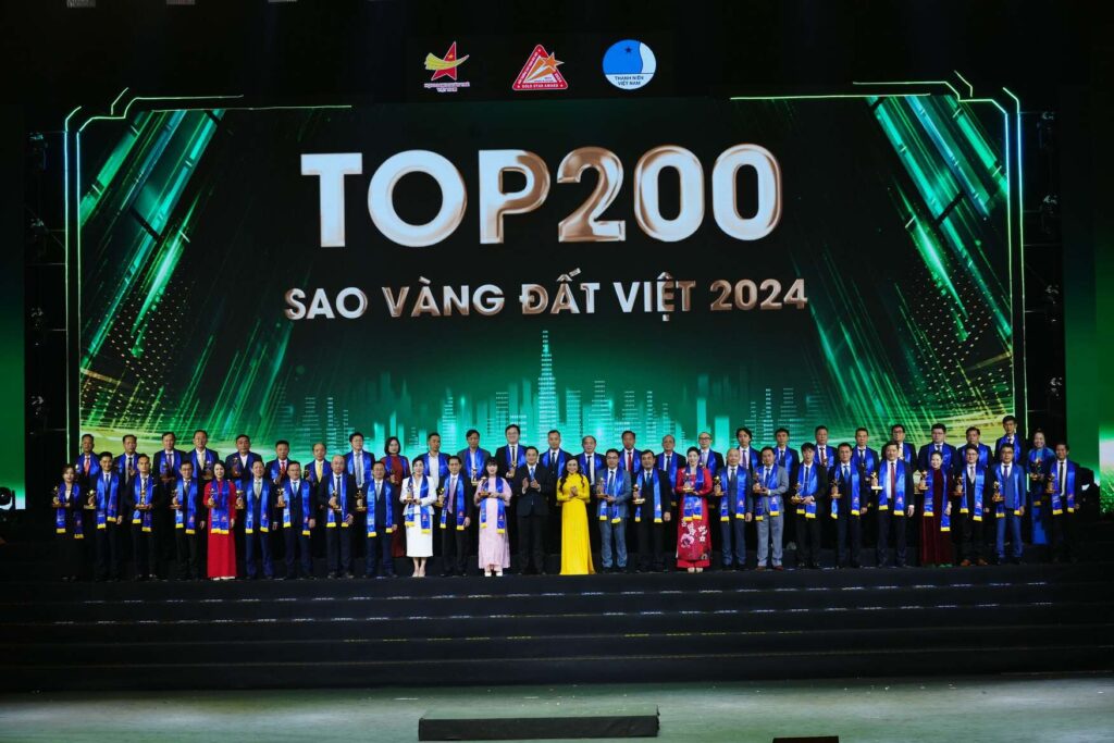 Phân Bón Việt Nga Tự Hào Đạt Top 200 Sao Vàng Đất Việt 2024 Phân Bón Việt Nga vinh dự đạt TOP200 Sao Vàng đất Việt 2024