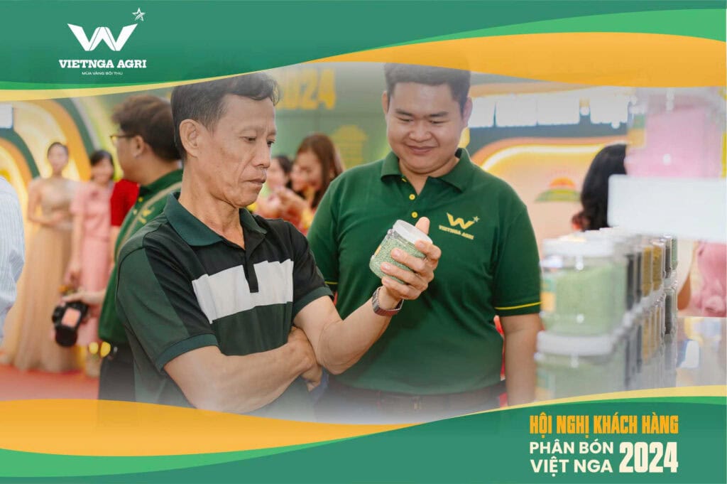 Hội Nghị Khách Hàng Phân Bón Việt Nga 2024 Quý đại lý, quý đối tác tham quan các dòng sản phẩm mới của Phân Bón Việt Nga