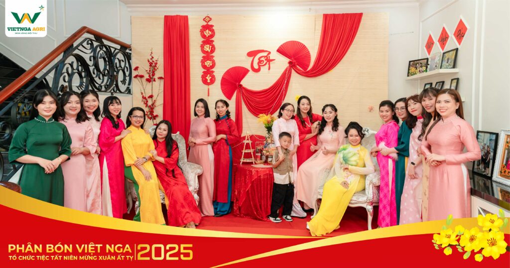 Phân Bón Việt Nga Tổ Chức Tiệc Tất Niên Mừng Xuân Ất Tỵ 2025 TN2 min