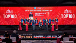 Phân Bón Việt Nga vinh dự nhận giải thưởng Top 100 Sao Đỏ - Doanh Nhân Trẻ tiêu biểu 2025 Phân Bón Việt Nga vinh dự nhận giải thưởng Top 100 Sao Đỏ - Doanh Nhân Trẻ tiêu biểu 2025