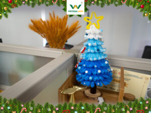 Mùa Giáng Sinh 2025 Ấm Áp Bên Đại Gia Đình Phân Bón Việt Nga VIET NGA 2025 CHRISTMAS 205 SOCIAL POST FRAME 2