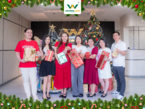 Mùa Giáng Sinh 2025 Ấm Áp Bên Đại Gia Đình Phân Bón Việt Nga VIET NGA 2025 CHRISTMAS 205 SOCIAL POST FRAME 3