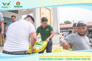 Phân Bón Việt Nga Đồng Hành Cùng Chương Trình "Phân Bón Cà Mau - Cùng Nhau San Sẻ" VIET NGA 2025 CUNG NHAU SAN SE SOCIAL POST 2