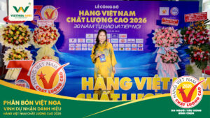 Phân Bón Việt Nga Hai Năm Liên Tiếp Đạt Danh Hiệu Hàng Việt Nam Chất Lượng Cao. FRAME HVNCLC 2026 2 1